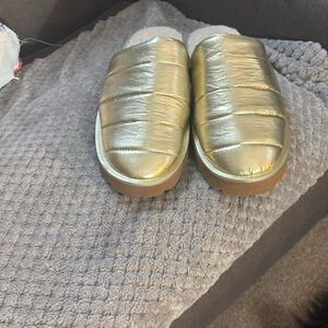 Steve Madden Gold Mules